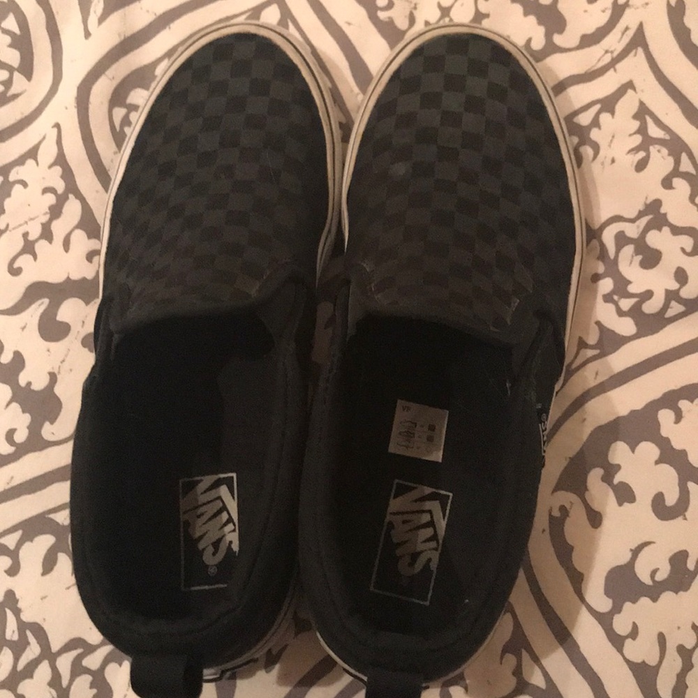 Vans boys size 4 checkered slip on shoes